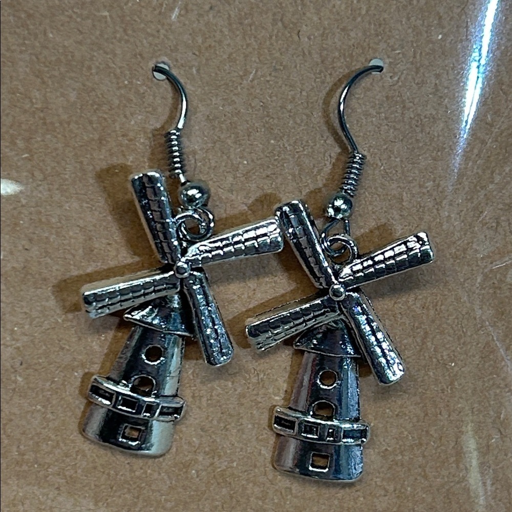 Silver Windmill dangle Earrings